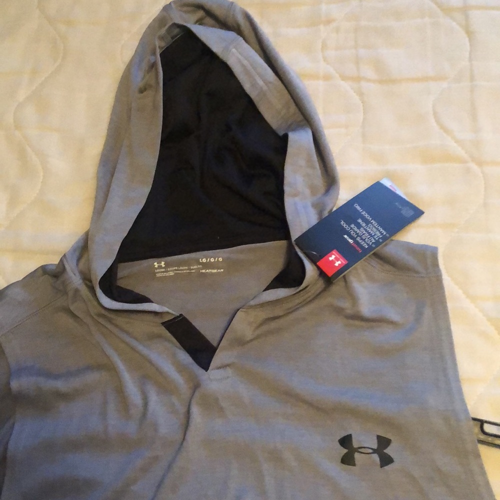 Under armour hooded tank nwt
